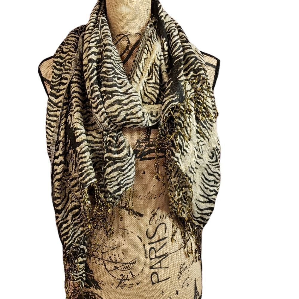 3ย forโ$25โSayburyโScarf
